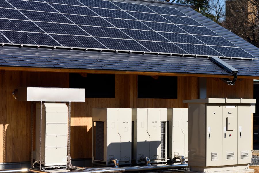 Home energy scheme with solar panels and battery storage system